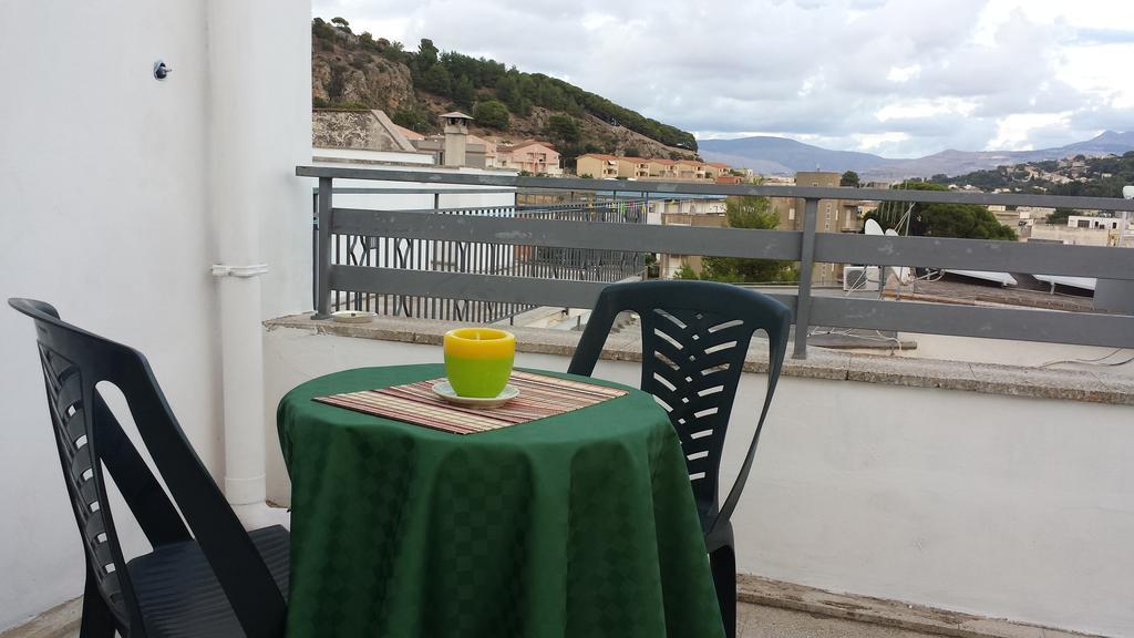 Camere Con Terrazzino Valderice Exterior photo