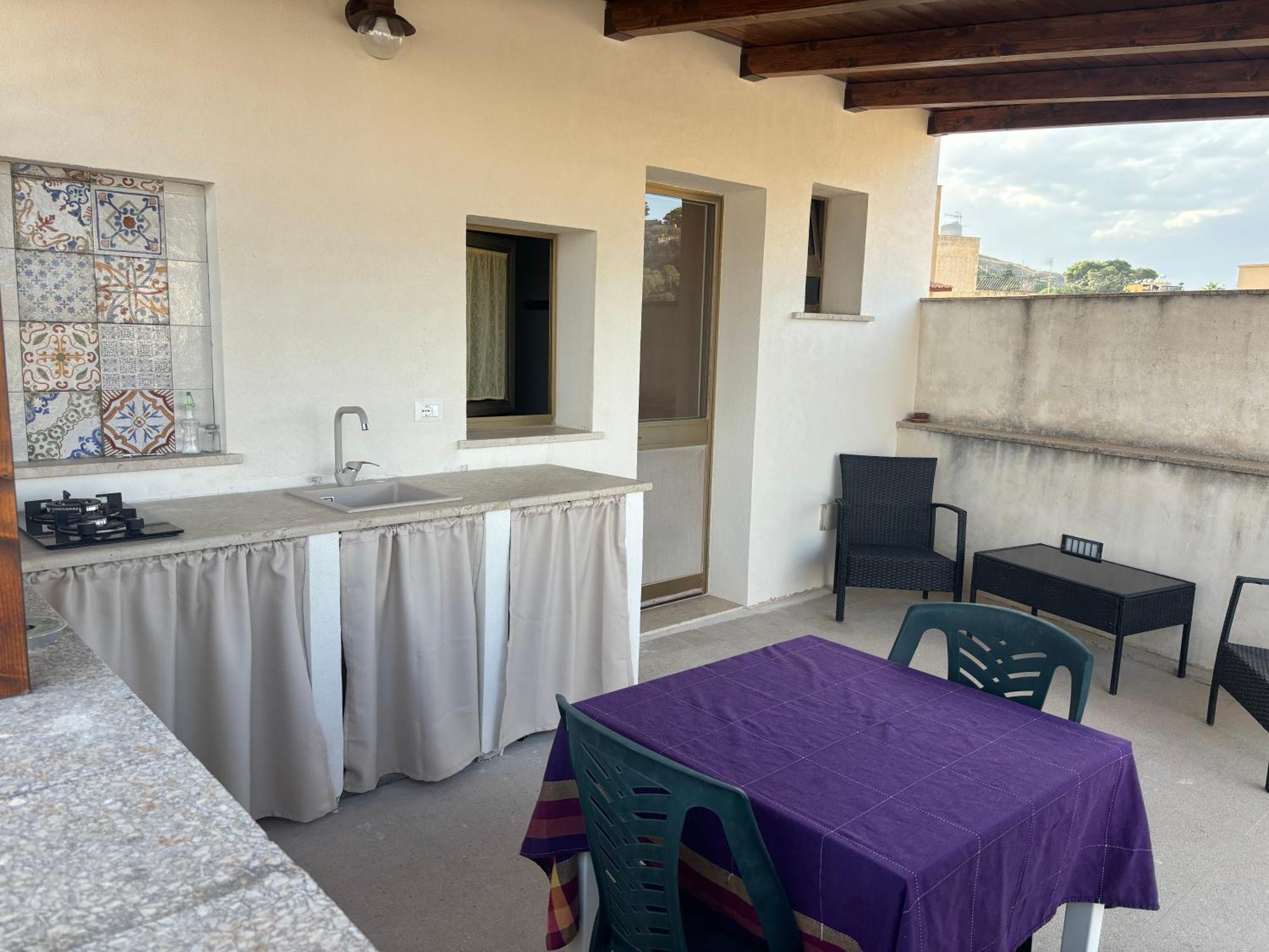 Camere Con Terrazzino Valderice Exterior photo