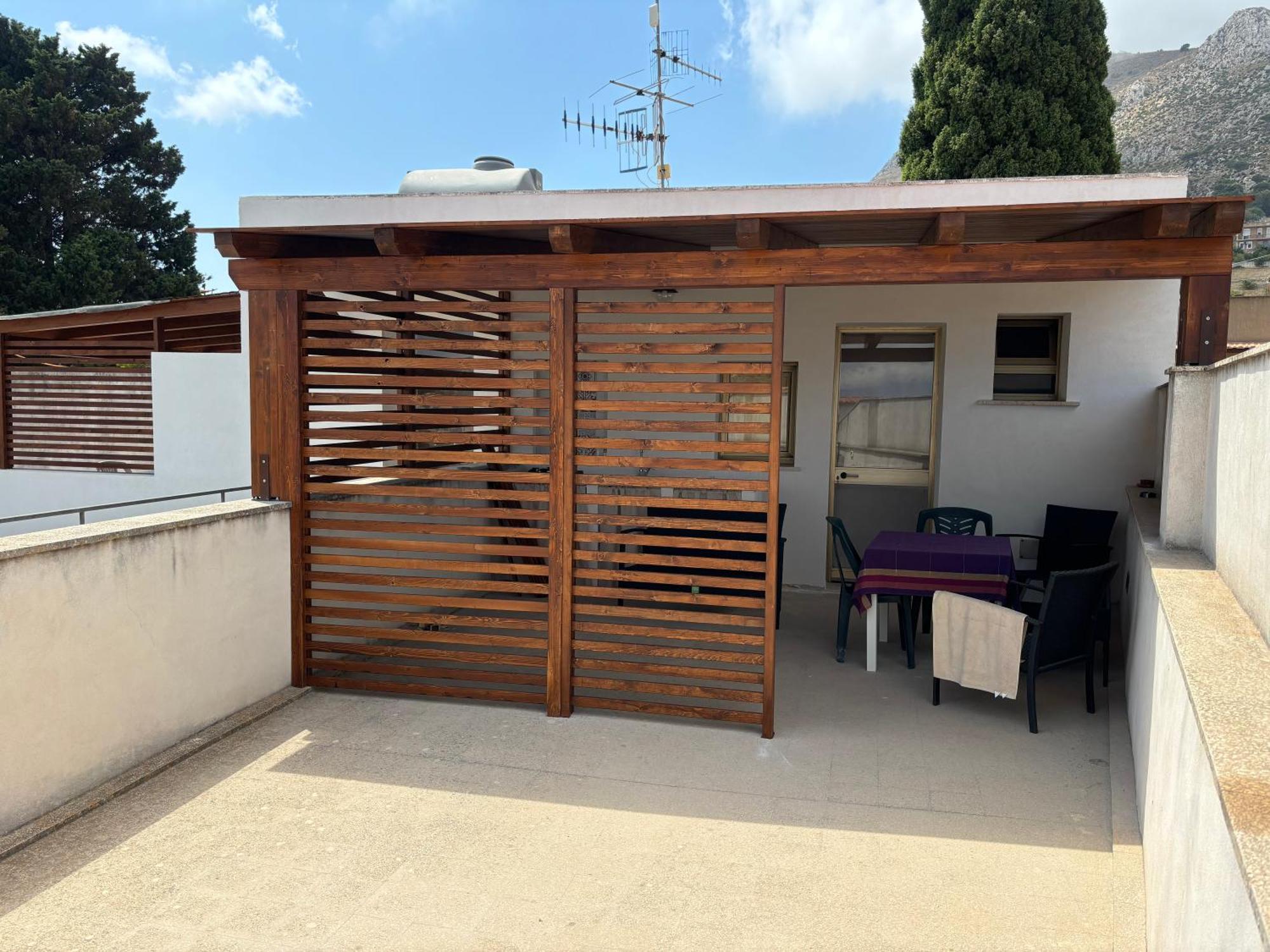 Camere Con Terrazzino Valderice Exterior photo